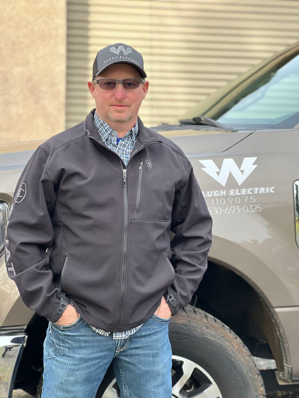 About Waugh Electric: Lighting Up Lives