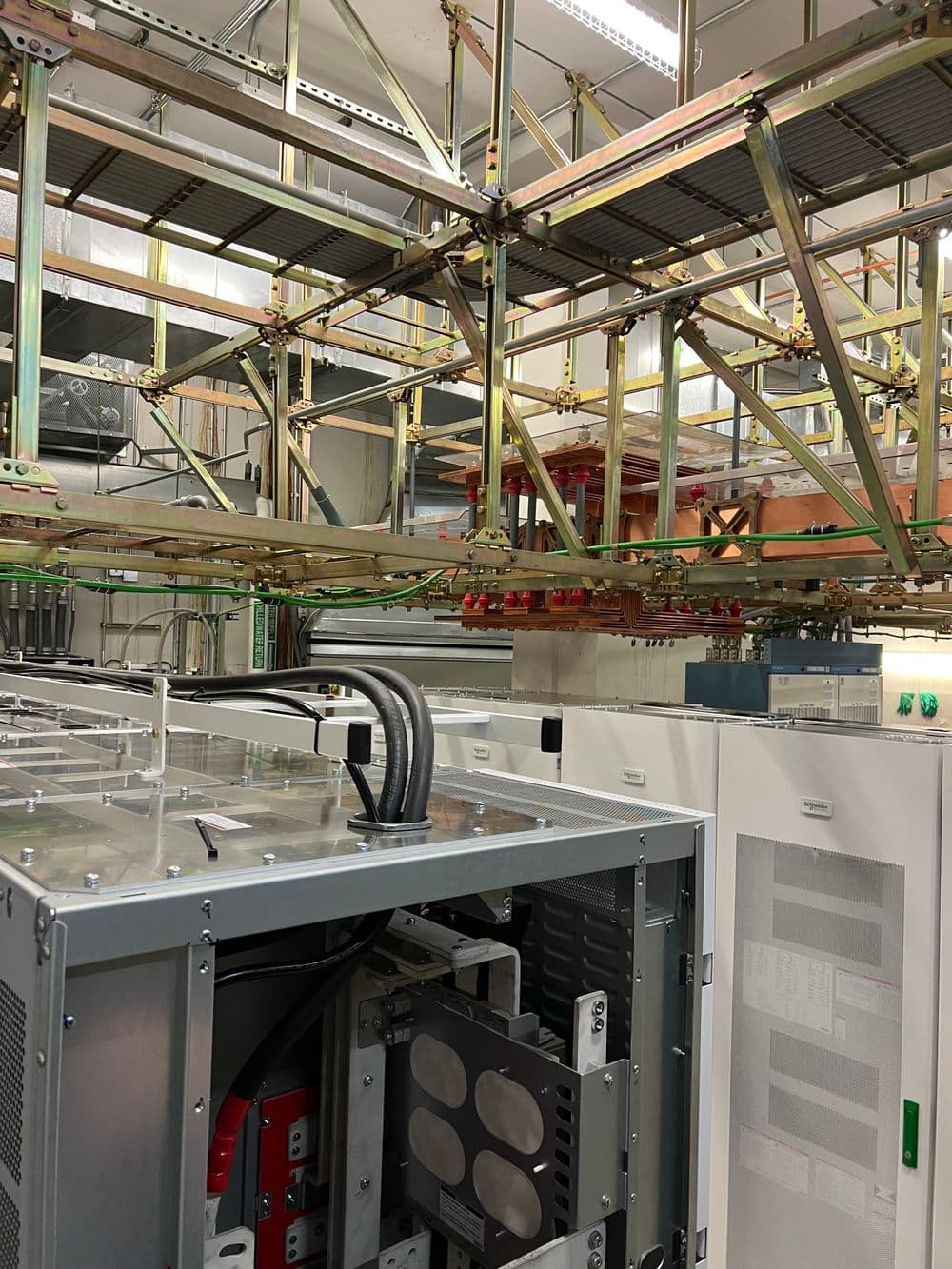 High-tech lab equipment with intricate frameworks and power management systems.